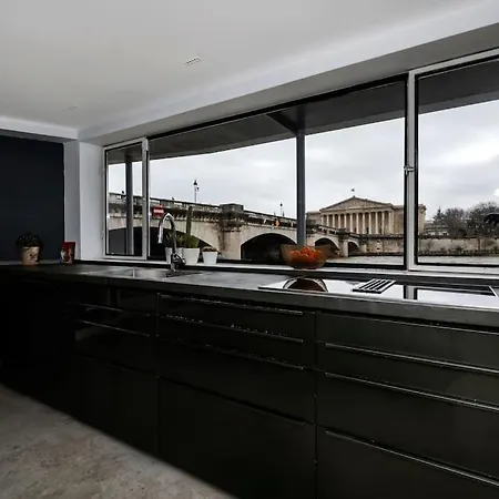Luxury Houseboat Vip Service - Show Jumping Apartment Paris