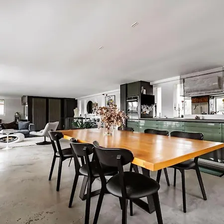 Luxury Houseboat Vip Service - Show Jumping Apartment *